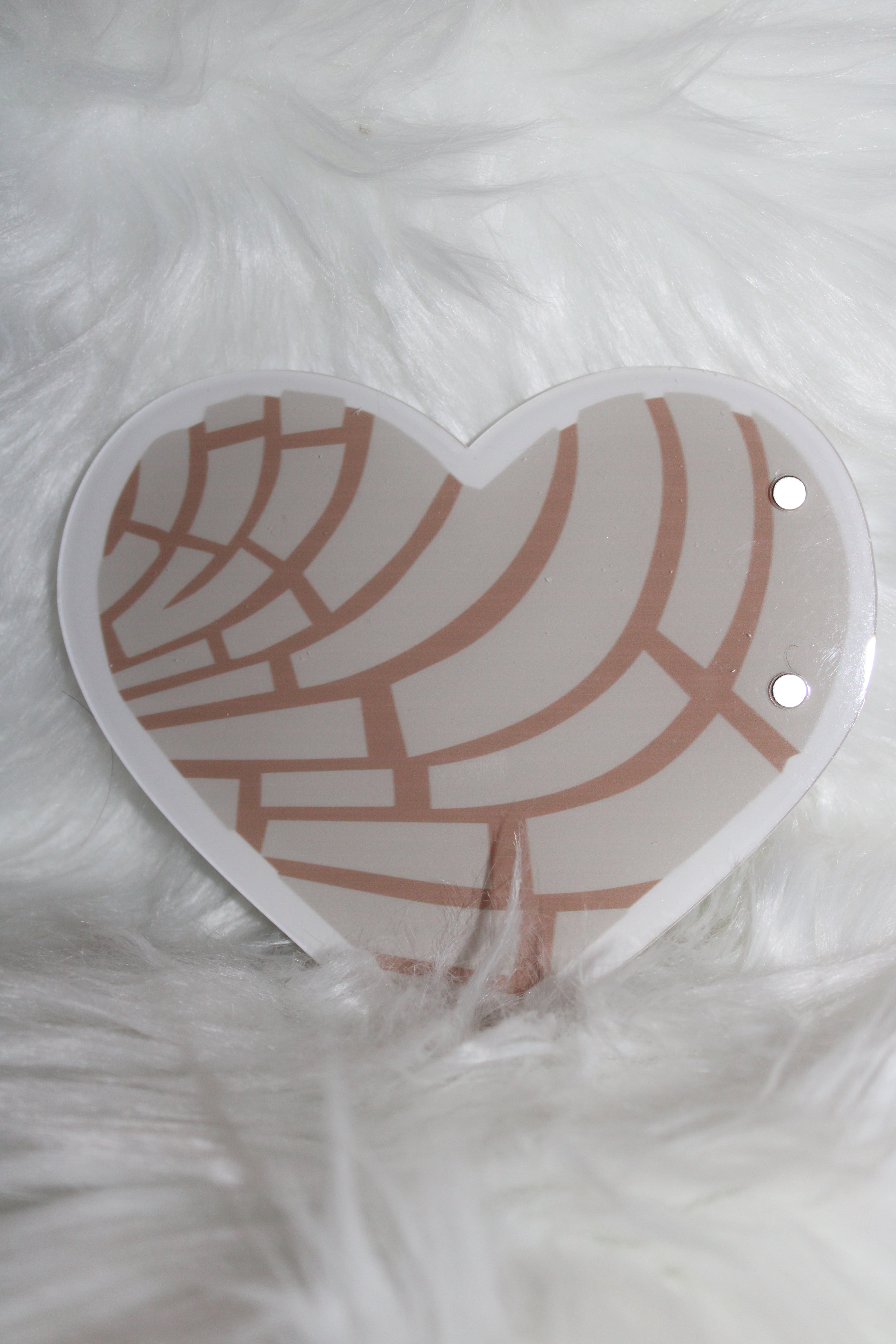 Concha Lash Tile